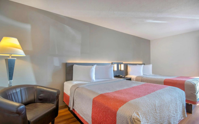 Motel 6 Walton, KY - Richwood - Cincinnati Airport South