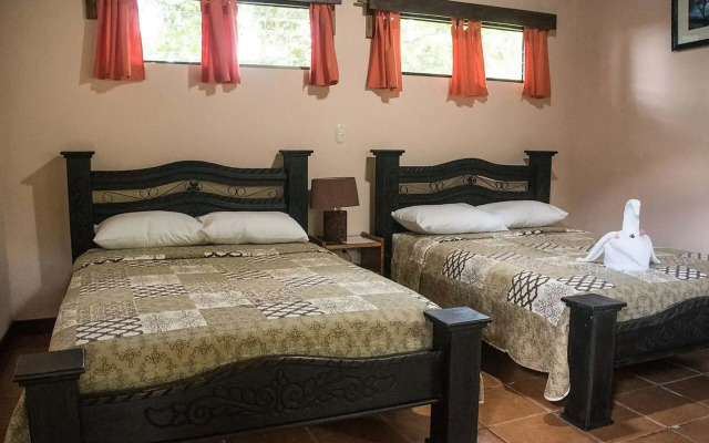 Catarata Eco-Lodge