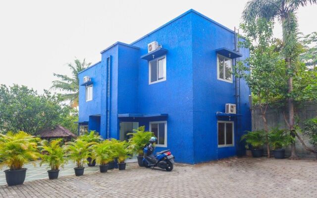 OYO 1967 Hotel House of Eva Syariah Near Rumah Sakit Umum Daerah Jagakarsa