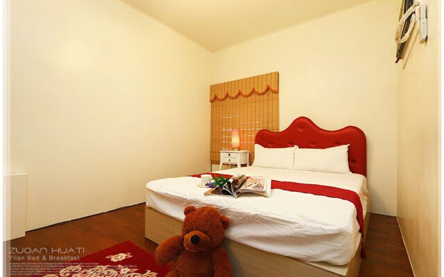 Zuoan Huati B&B