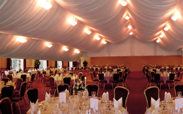 Golden Tulip Dana Bay Resort