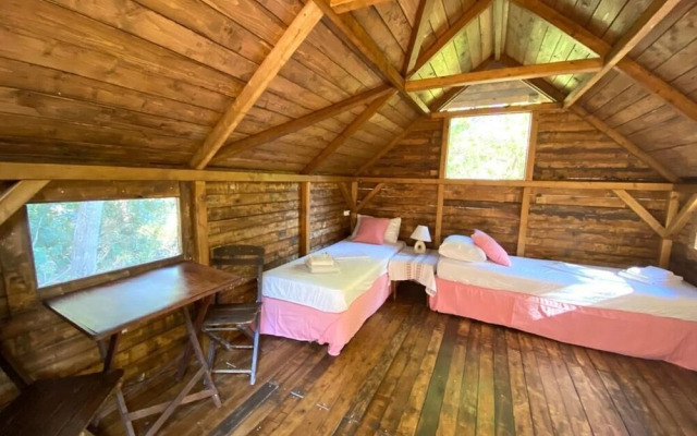 Drolma Ling Nature Cabins