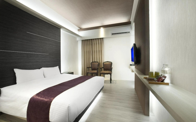 One Fukun Hotel