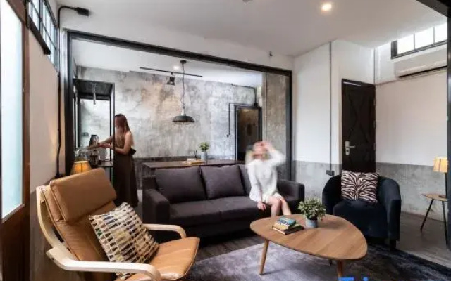 Ombra House 21-24