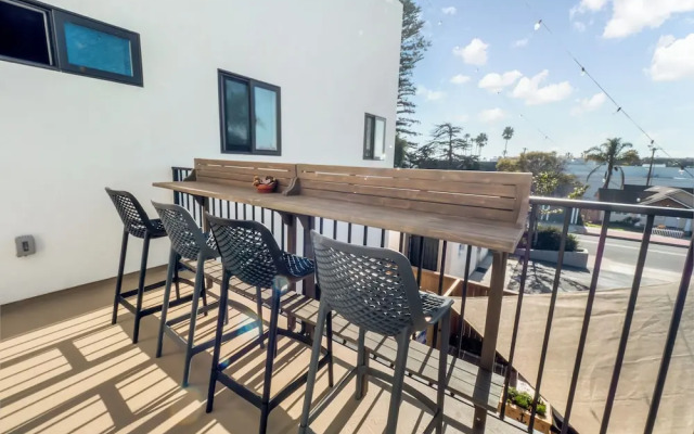 Rise Suites Oceanside