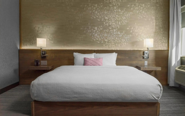 voco Niagara Falls - The Cadence by IHG