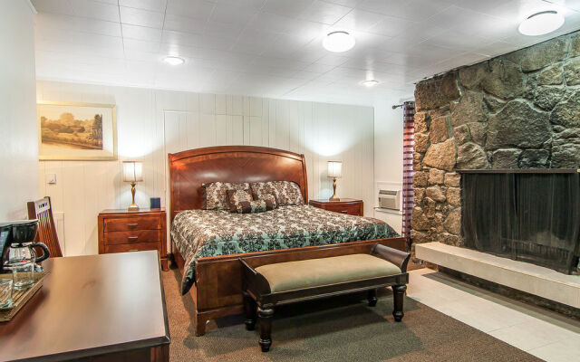 Rodeway Inn & Suites