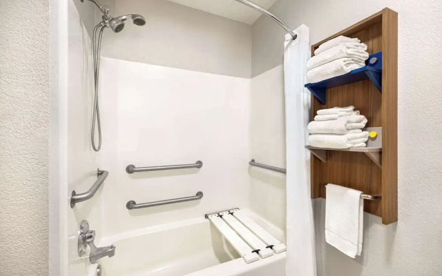 Microtel Inn & Suites New Ulm
