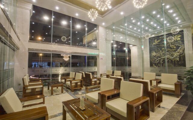 7 Seven Sea Hotel