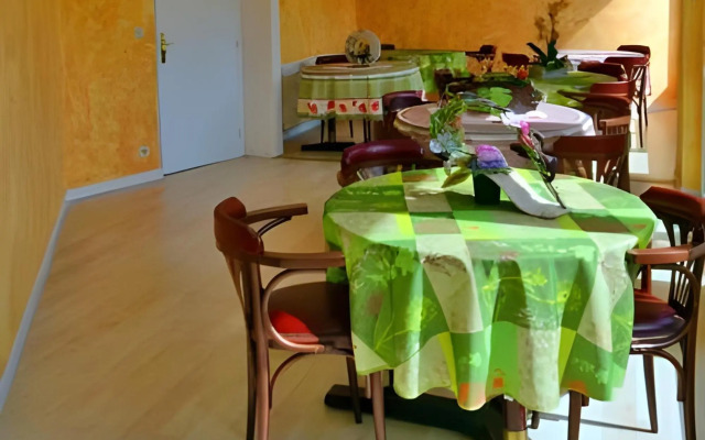 Hotel Le Saint Vorles