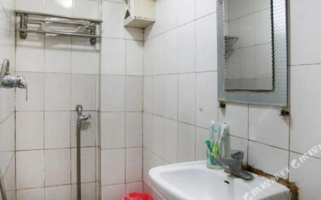 Huadu Hostel