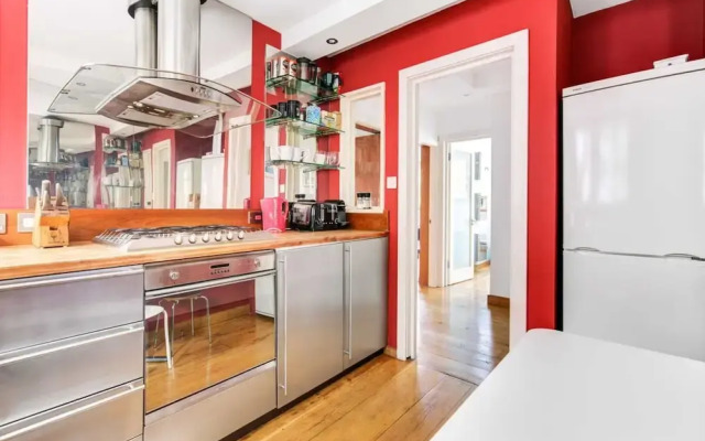 Modern Notting Hill 2 Bedroom Near Royal Oak Tube