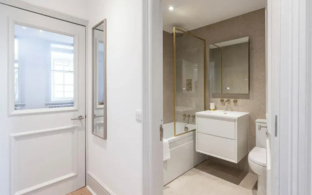 JOIVY Stylish 1 bed flats in Soho