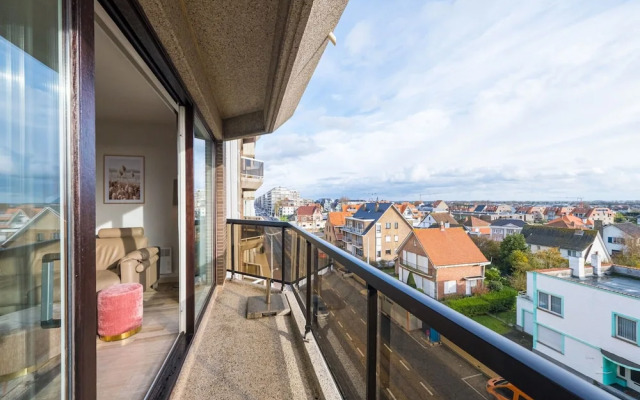 Flat in Koksijde Near Casino Square