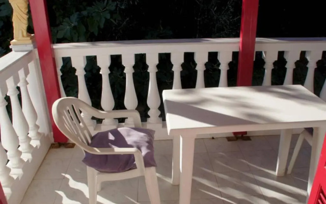 Über den Dächern von Koroni