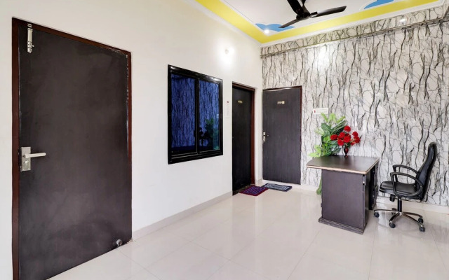 OYO 45399 Hotel Legacy Rbl