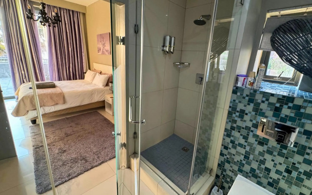 Infinity Self-Catering Apartments