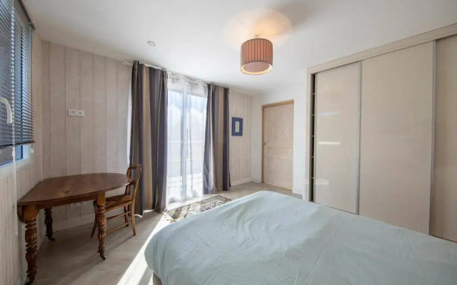 Gîte Jouy-le-Potier, 3 pièces, 4 personnes - FR-1-590-103