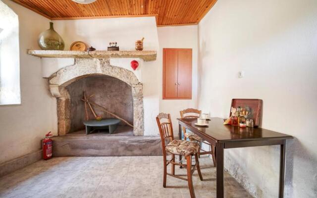 Serenity Courtyard village apartment