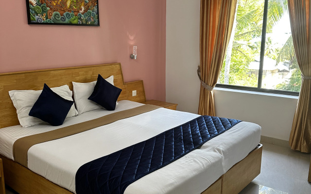 Opalo Kailas Kovalam