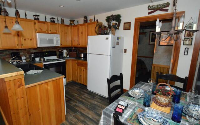 1br: Camp 4 # 18