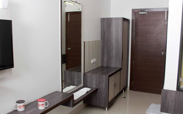 OYO 1711 Hotel Sepoy Grande