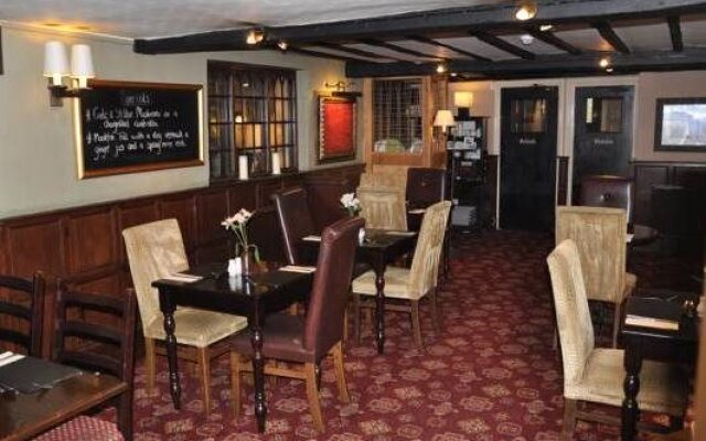 White Lion Tenterden