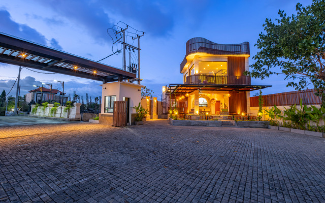 Taman Seminyak Suites