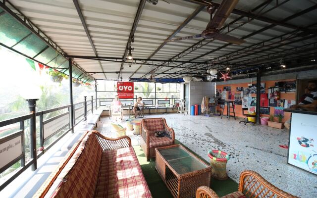 MAPLE SOCIAL HUBZ - Hostel