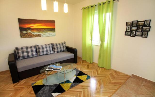 Apartment Biočić
