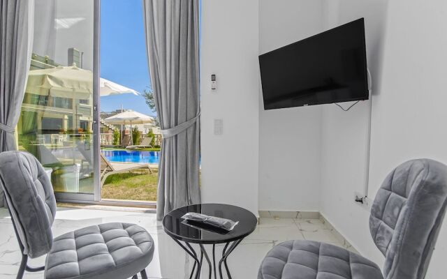 Nur Suites & Hotels