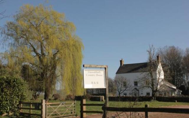 Llansabbath Country Farmhouse B&B