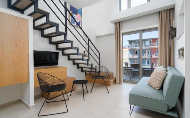 Funtuki Seaside Apartments