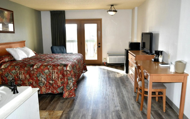 Grand Smokies Resort Lodge