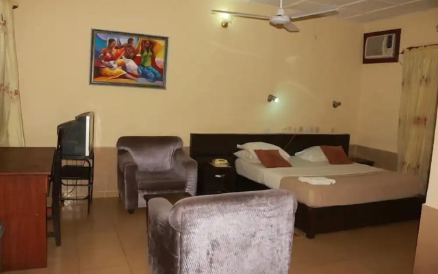 Liz Ani Hotel