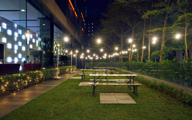 Quincy Hotel Singapore by Far East Hospitality