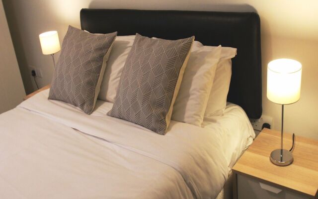 iStay - Bradlaugh House