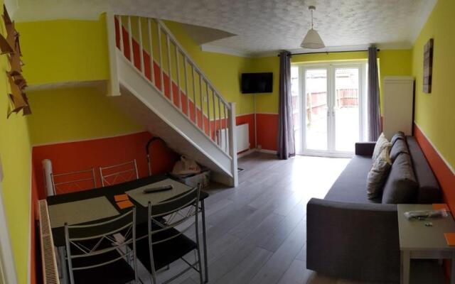 Columbine, Thetford, 2BR House