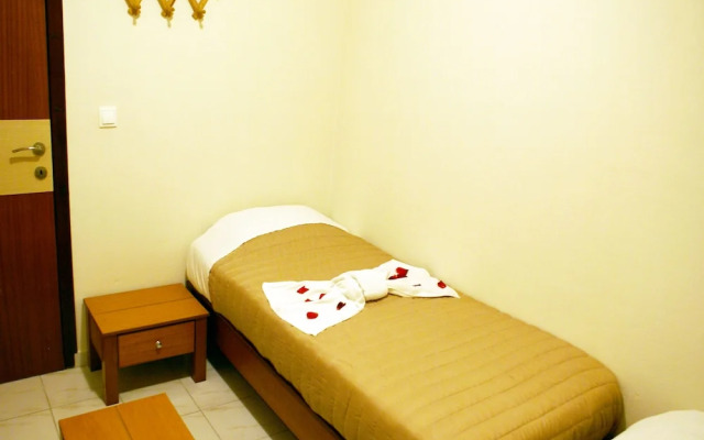 Golden Sun Hotel & Apartments