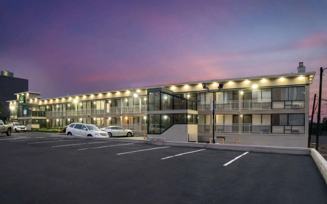 Quality Inn Detroit Downtown