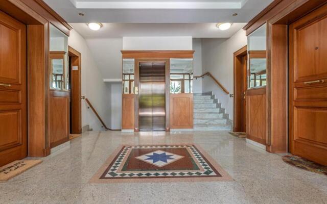 ElFaRo Kitty - Stylish Apartment Close to S. Peter