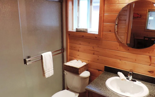 Wild Pacific Waterfront Cabins