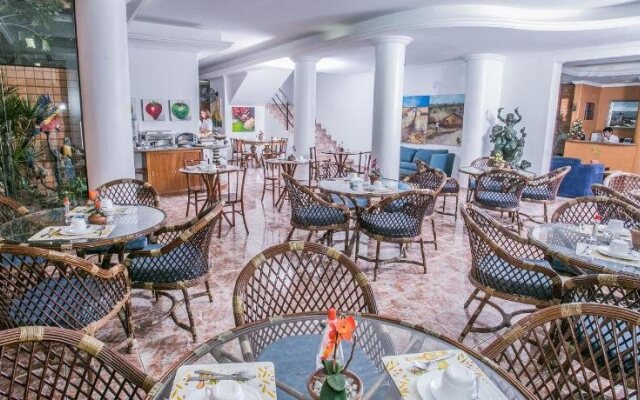 Ideal Praia Hotel