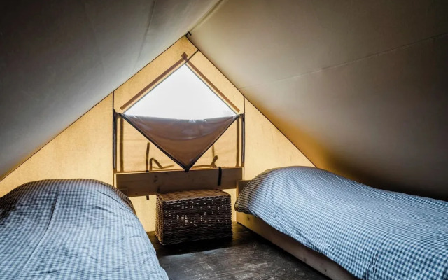 Woodlodge in Duynpark With Scenic Views