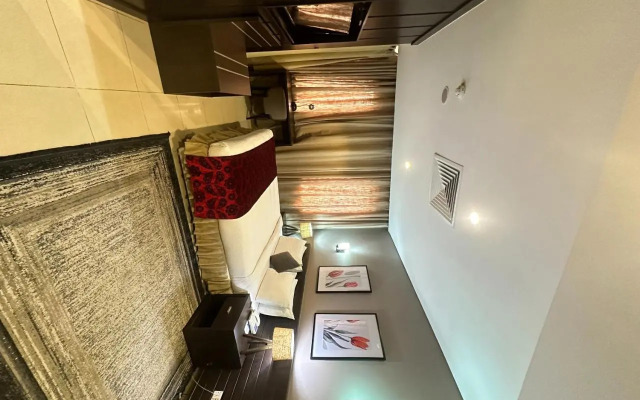 Golden Tulip Oniru, Lagos