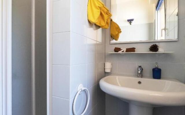 2-Bedroom Lakeview Apartment Bella Gaeta