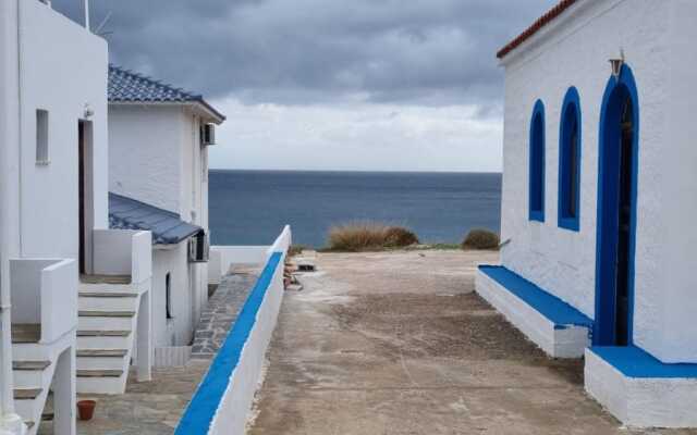 Despoina Rooms Potami