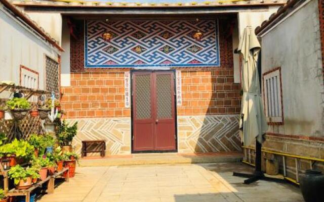 Relaxing INN Backpackers Warehouse