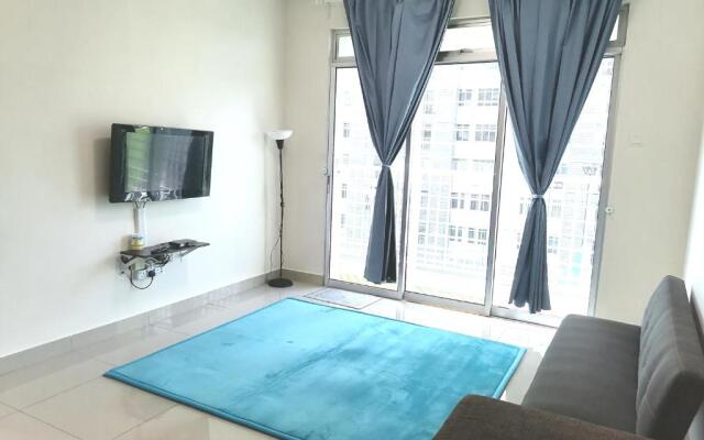 Comfy 3-Bedroom Apartment