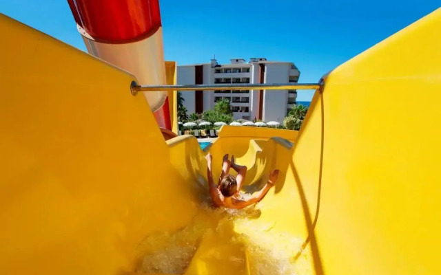 Miarosa İncekum Beach Hotel